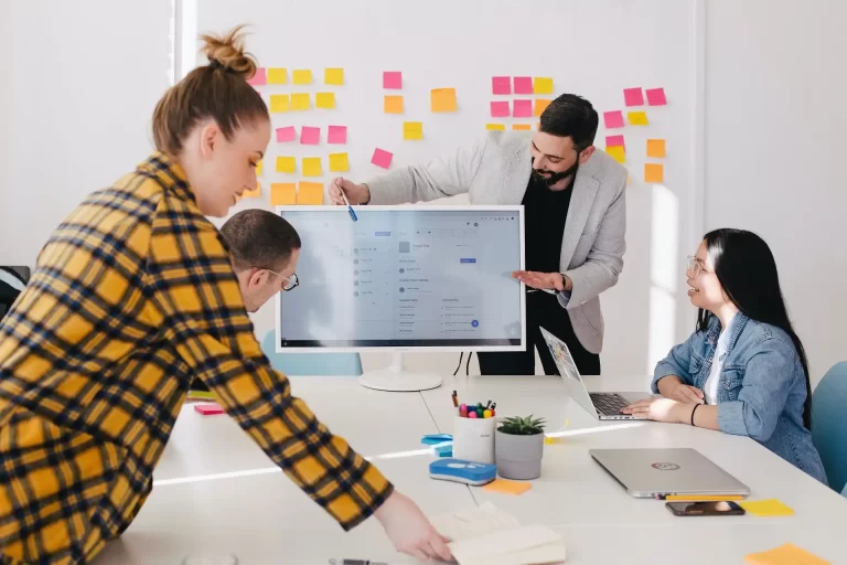 How to Introduce Agile Methodology To An Extended Team agile extended team
